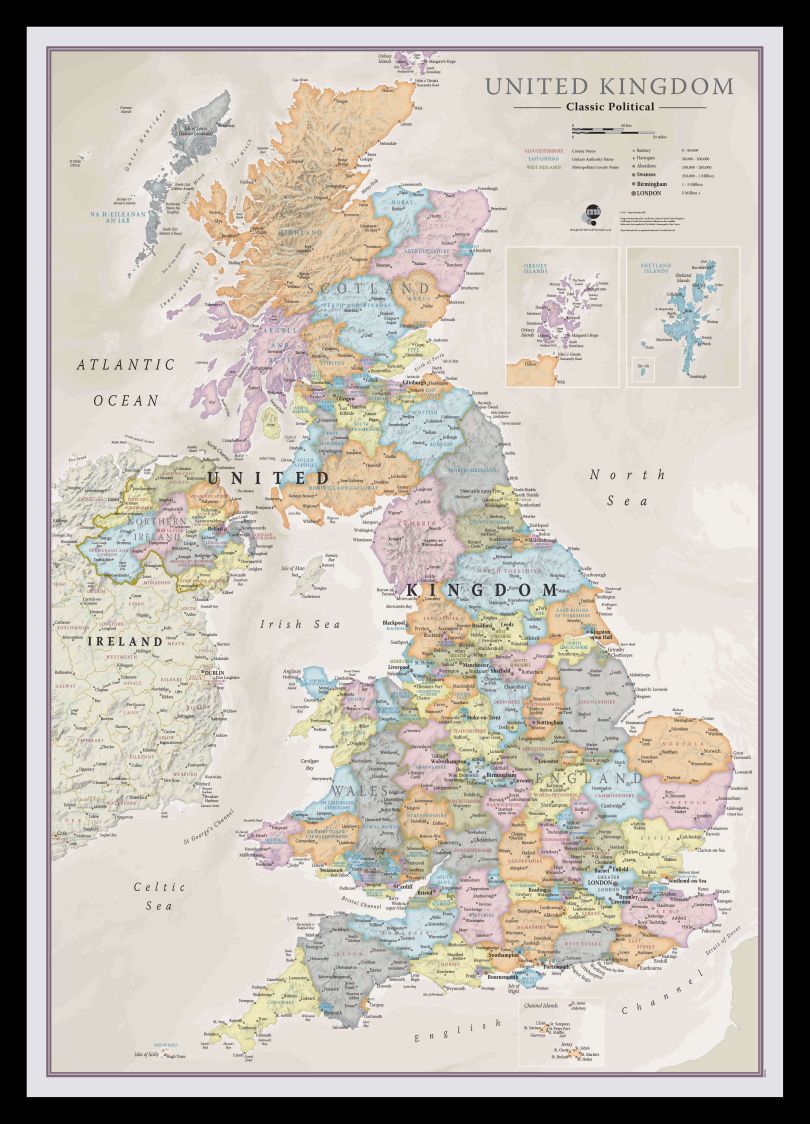 Medium UK Classic Wall Map (Pinboard & framed - Black)