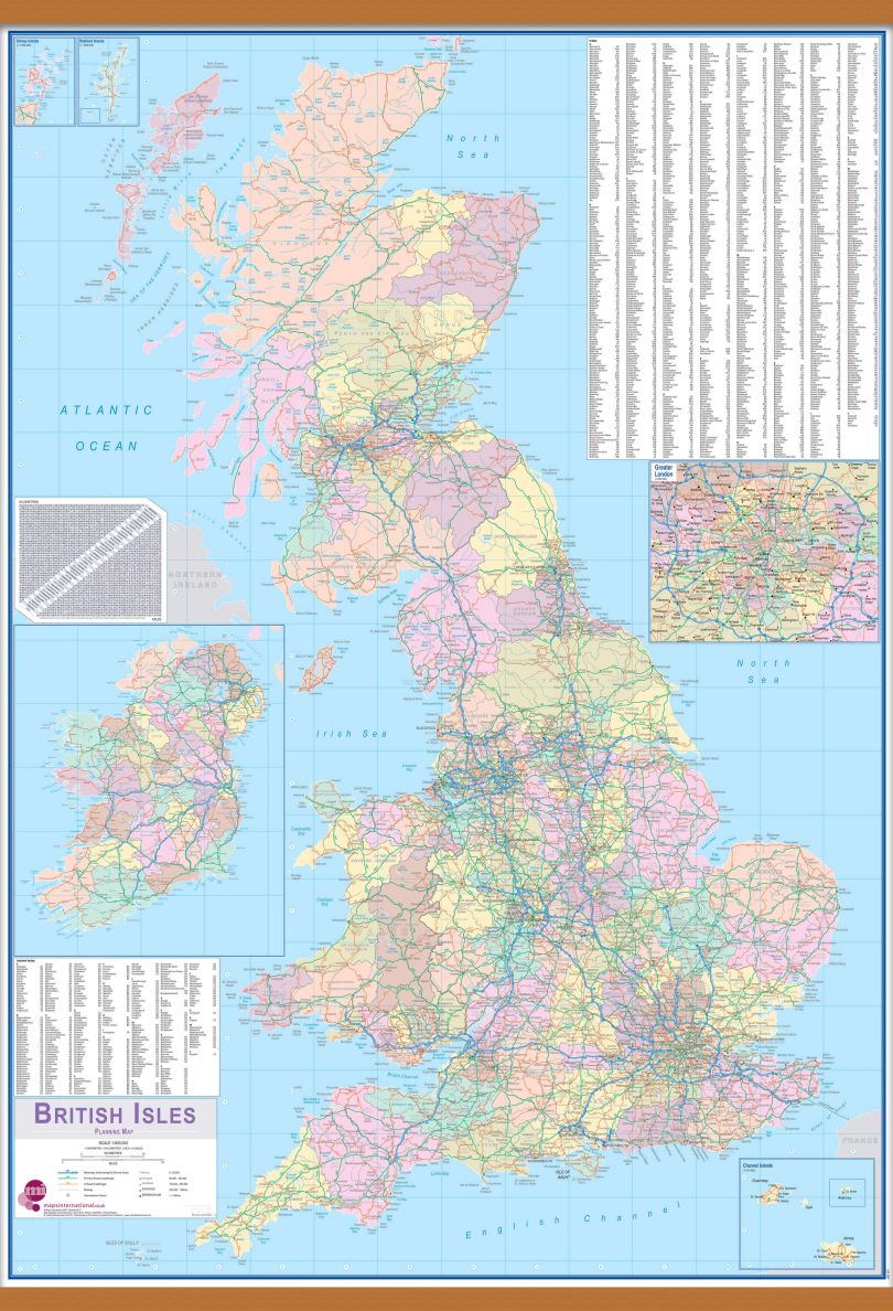 British Isles Planning Wall Map (Wooden hanging bars)
