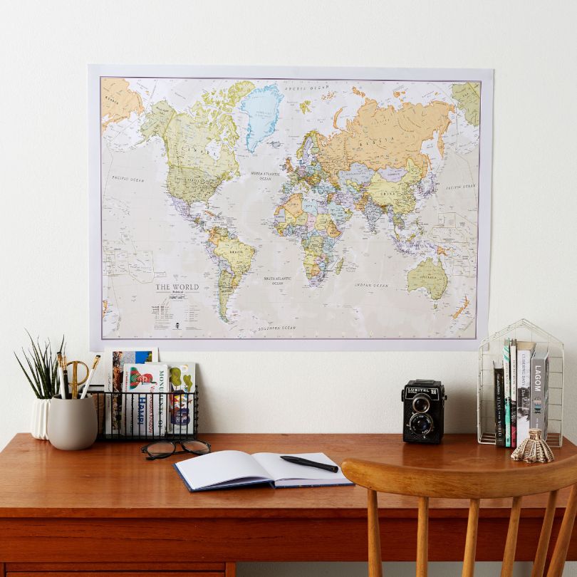 Medium Classic World Map (Laminated)