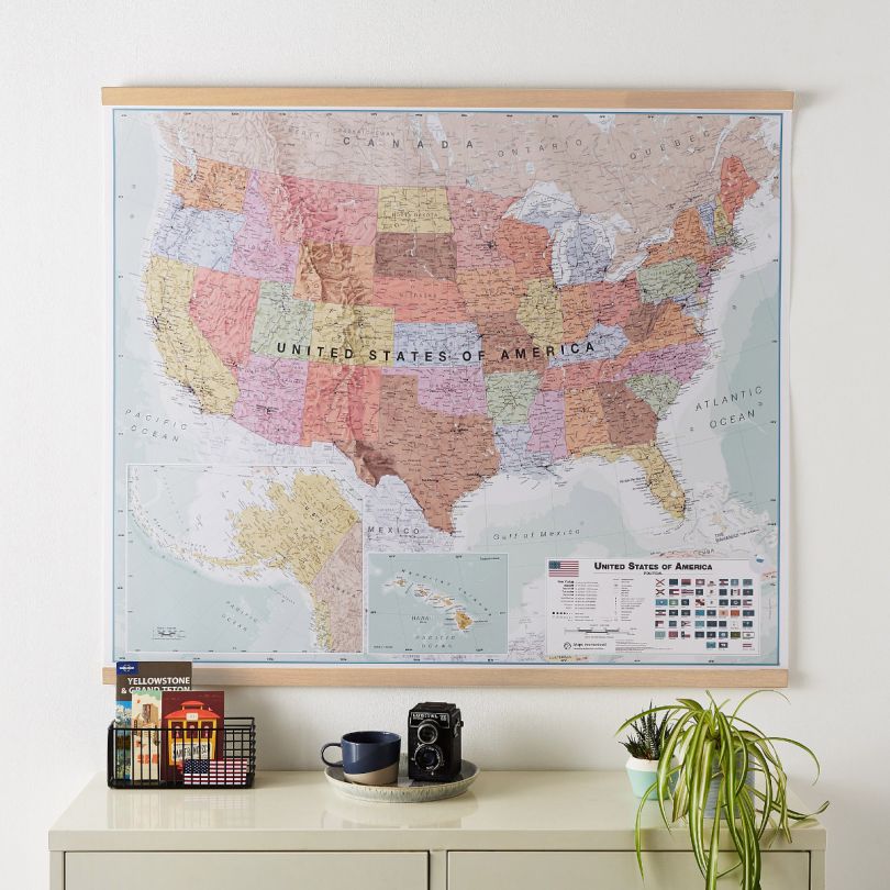 Large Executive USA Wall Map (Wooden hanging bars)