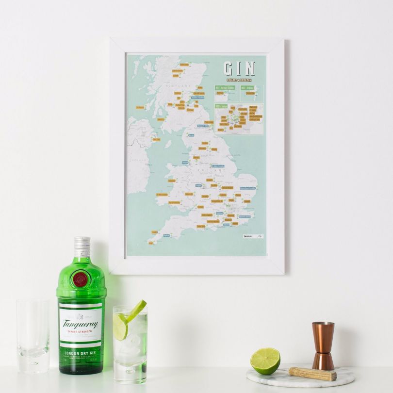 Scratch Off UK Gin Distilleries Print (Pinboard & wood frame - White)