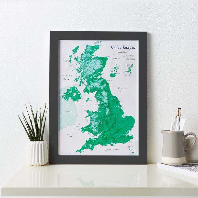 UK as Art Map - Shamrock (Wood Frame - Black)